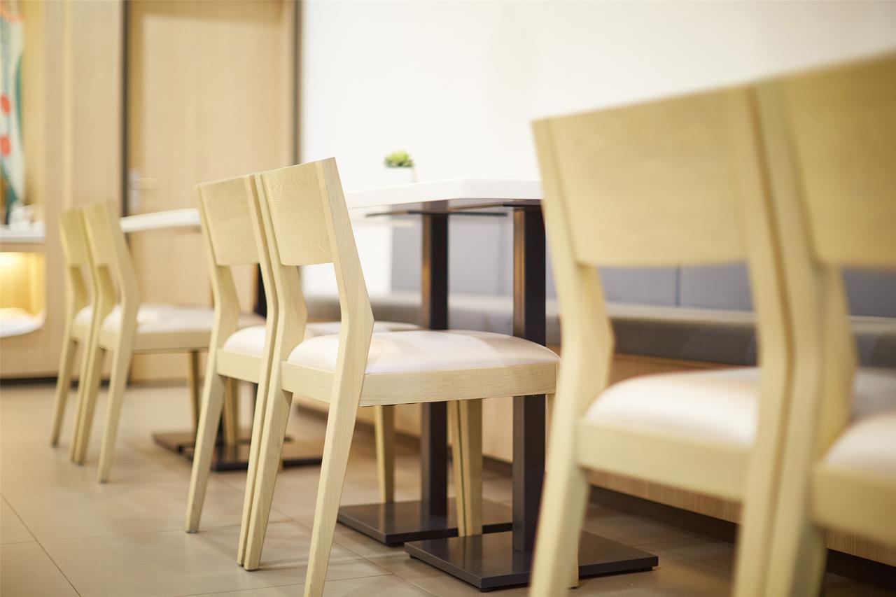 Hanting Hotel Shanghai Chunsha Jinhui Plaza Экстерьер фото